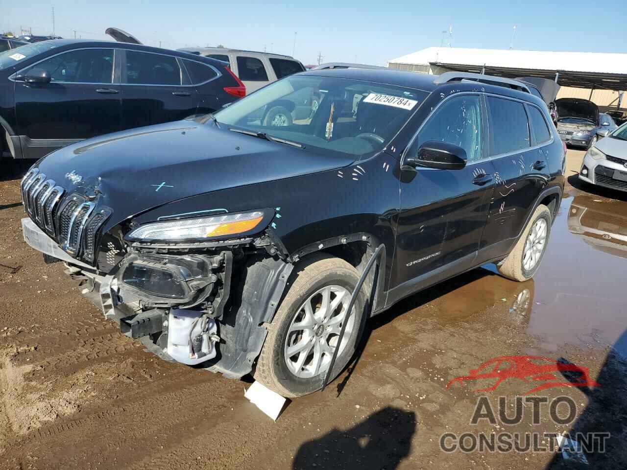 JEEP GRAND CHER 2018 - 1C4PJMCB2JD563903