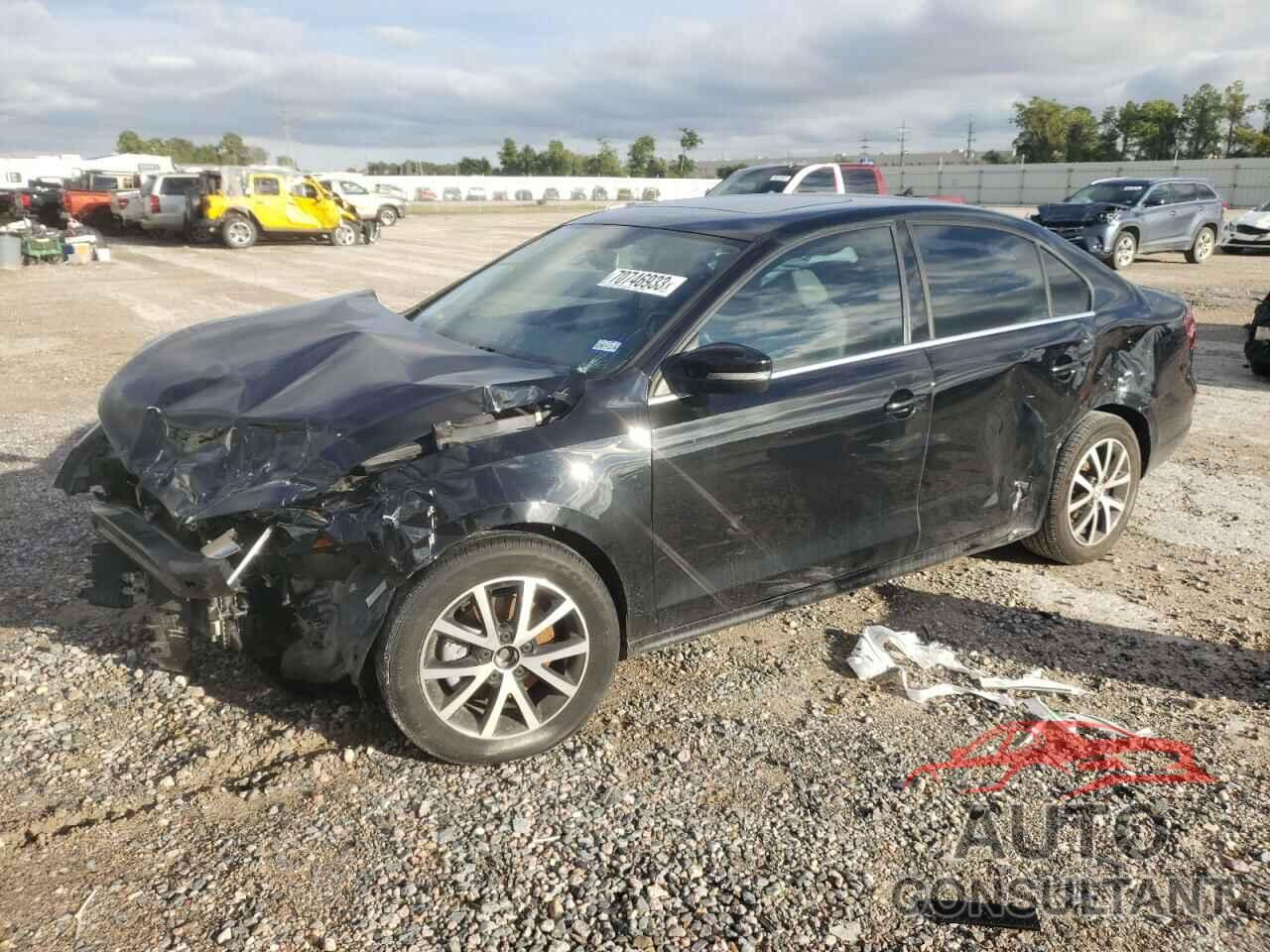 VOLKSWAGEN JETTA 2018 - 3VWDB7AJ5JM259512