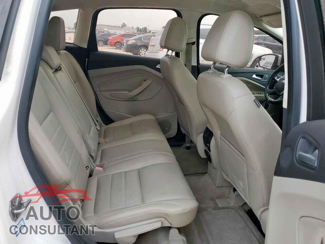 FORD CMAX 2013 - 1FADP5BU2DL532788