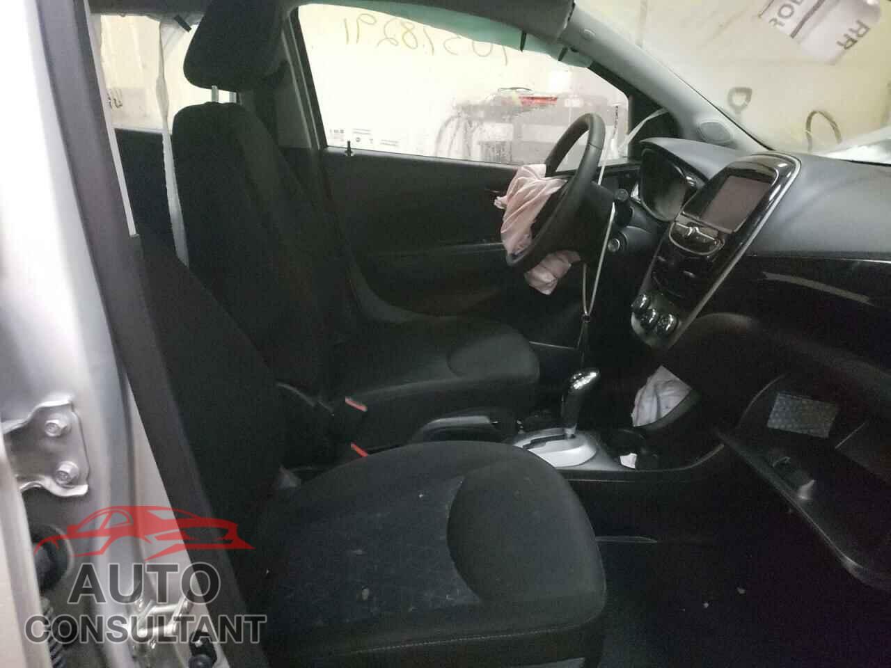 CHEVROLET SPARK 2020 - KL8CD6SA7LC429576