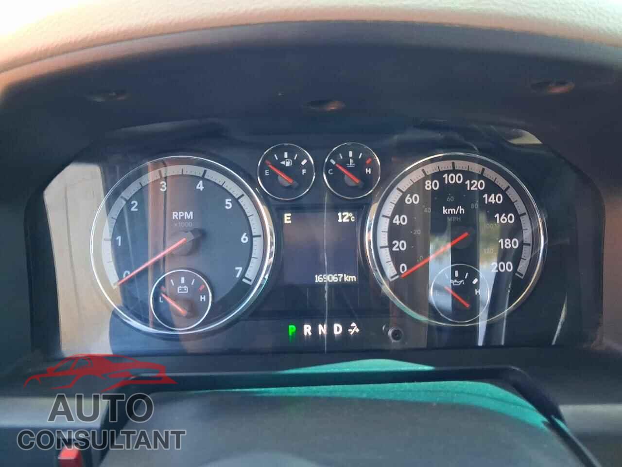 DODGE RAM 1500 2012 - 1C6RD7LT8CS243405