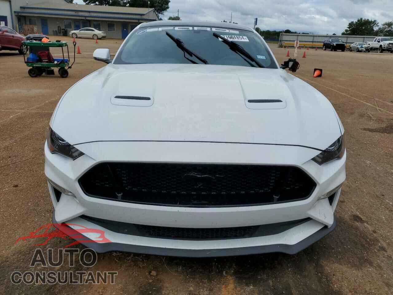FORD MUSTANG 2018 - 1FA6P8CF7J5180446