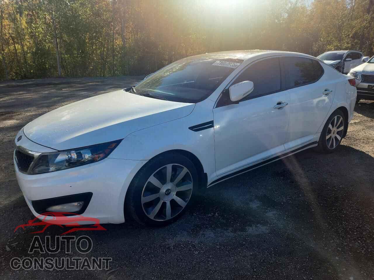 KIA OPTIMA 2011 - KNAGN4A74B5233997