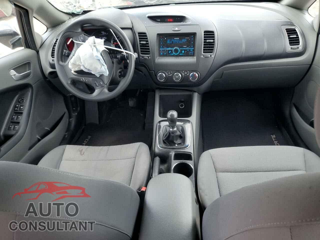 KIA FORTE 2017 - 3KPFK4A78HE127377