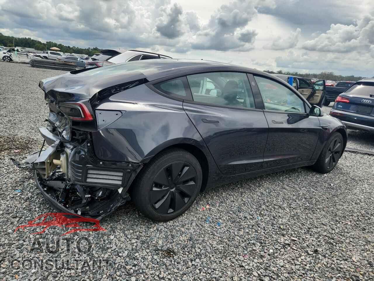 TESLA MODEL 3 2024 - 5YJ3E1EA9RF871600