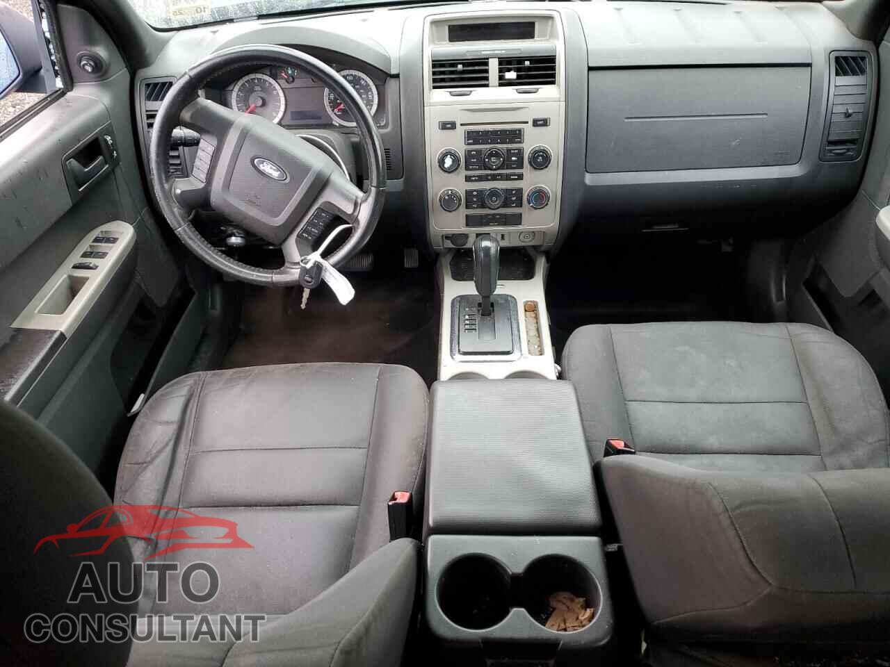FORD ESCAPE 2010 - 1FMCU0DG7AKC47915