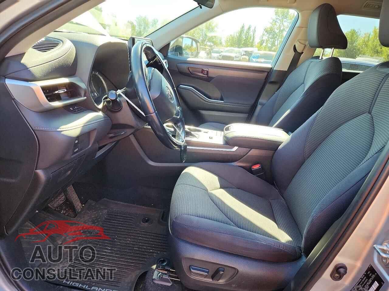 TOYOTA HIGHLANDER 2020 - 5TDBBRCHXLS512374