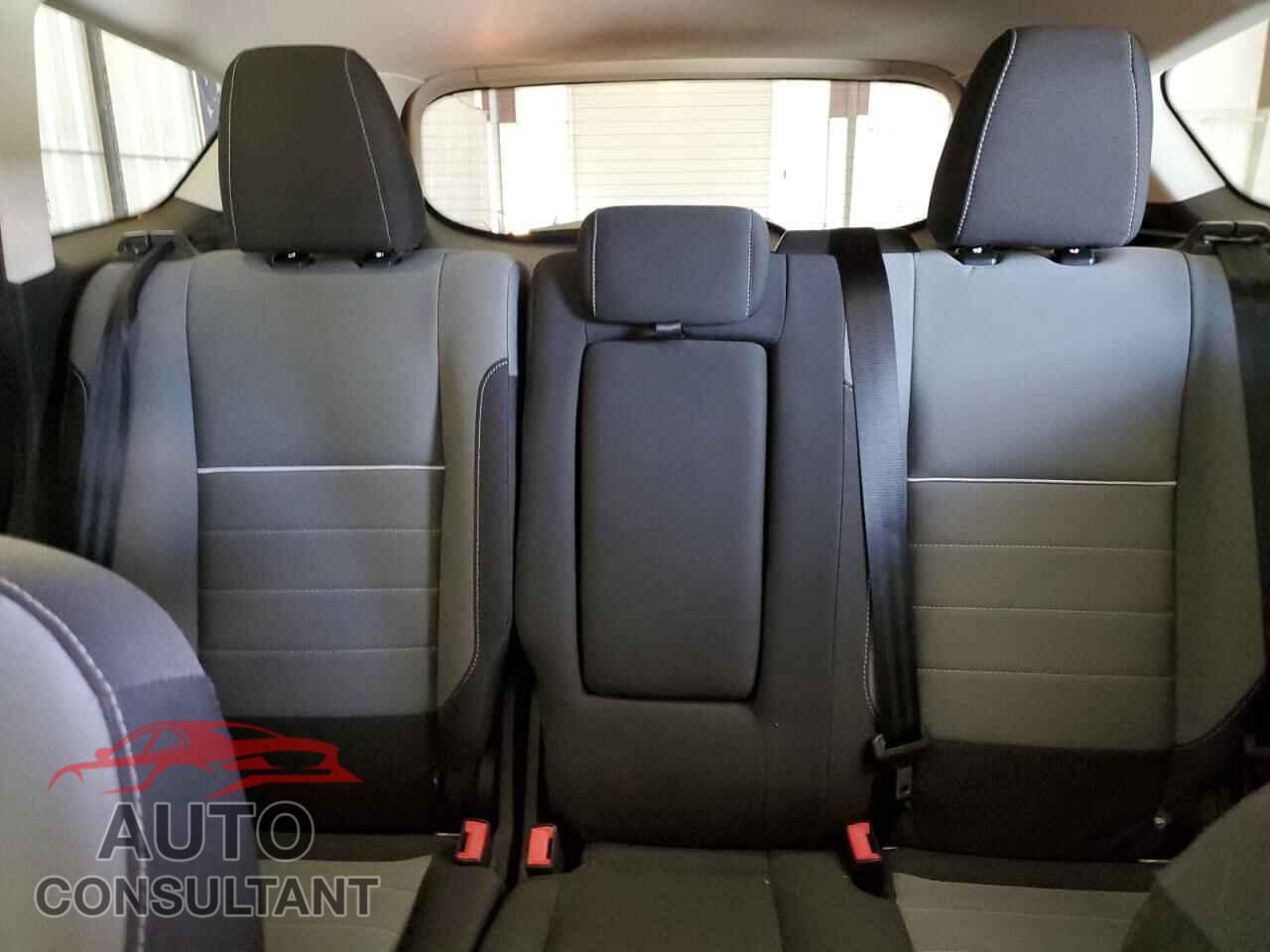 FORD ESCAPE 2015 - 1FMCU9G98FUC44096