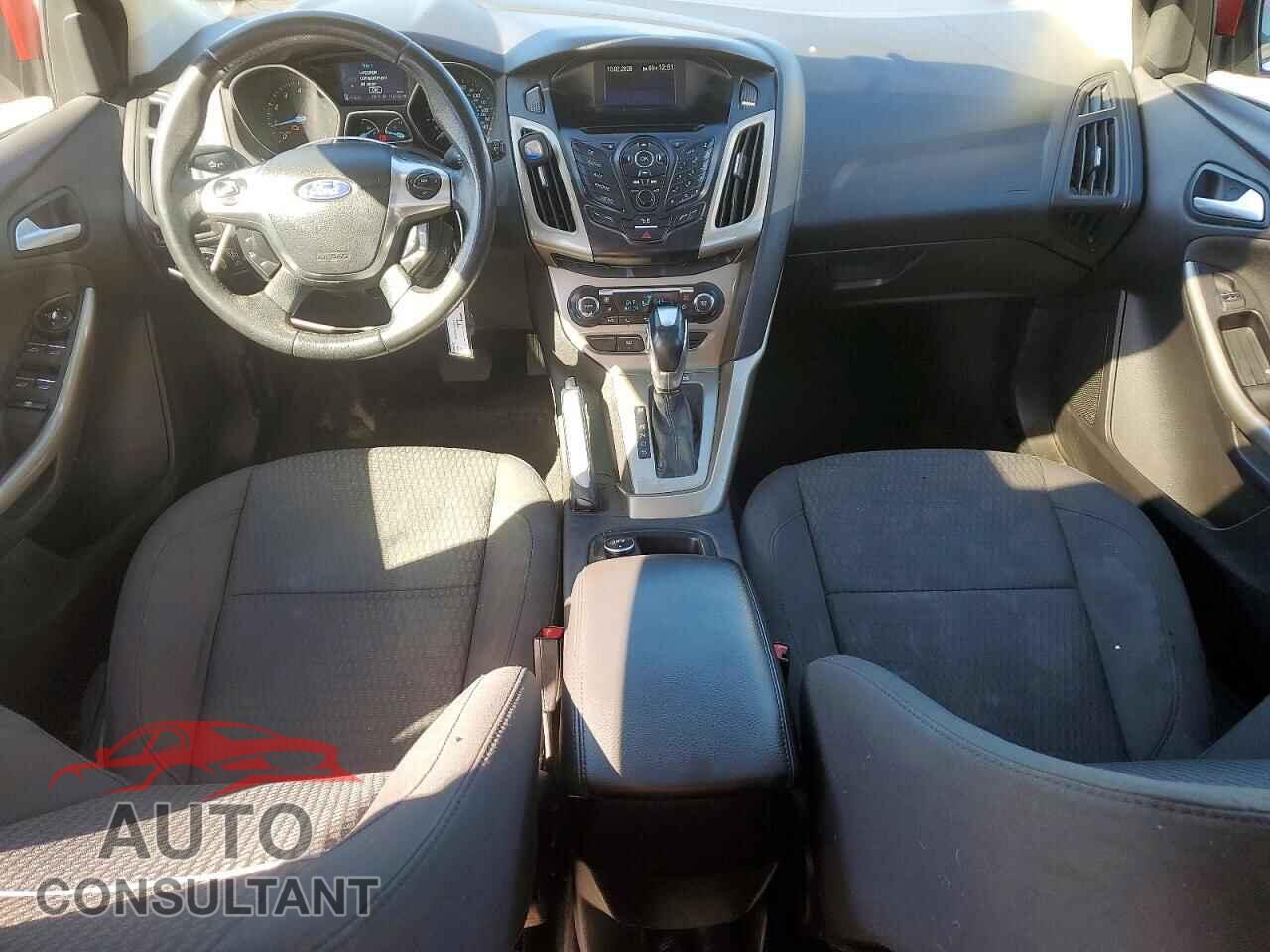 FORD FOCUS 2012 - 1FAHP3M23CL371741