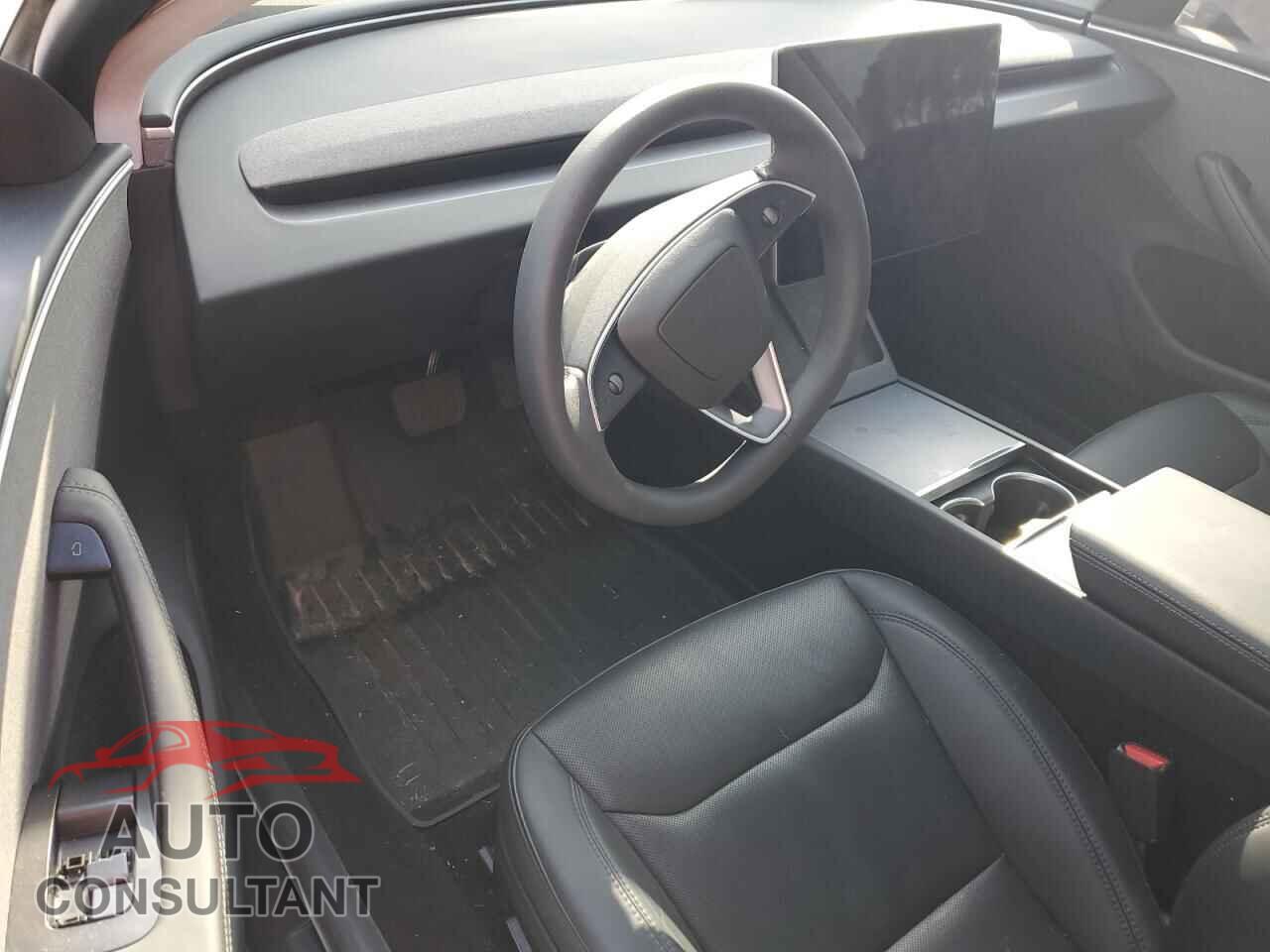TESLA MODEL 3 2024 - 5YJ3E1EA6RF731522