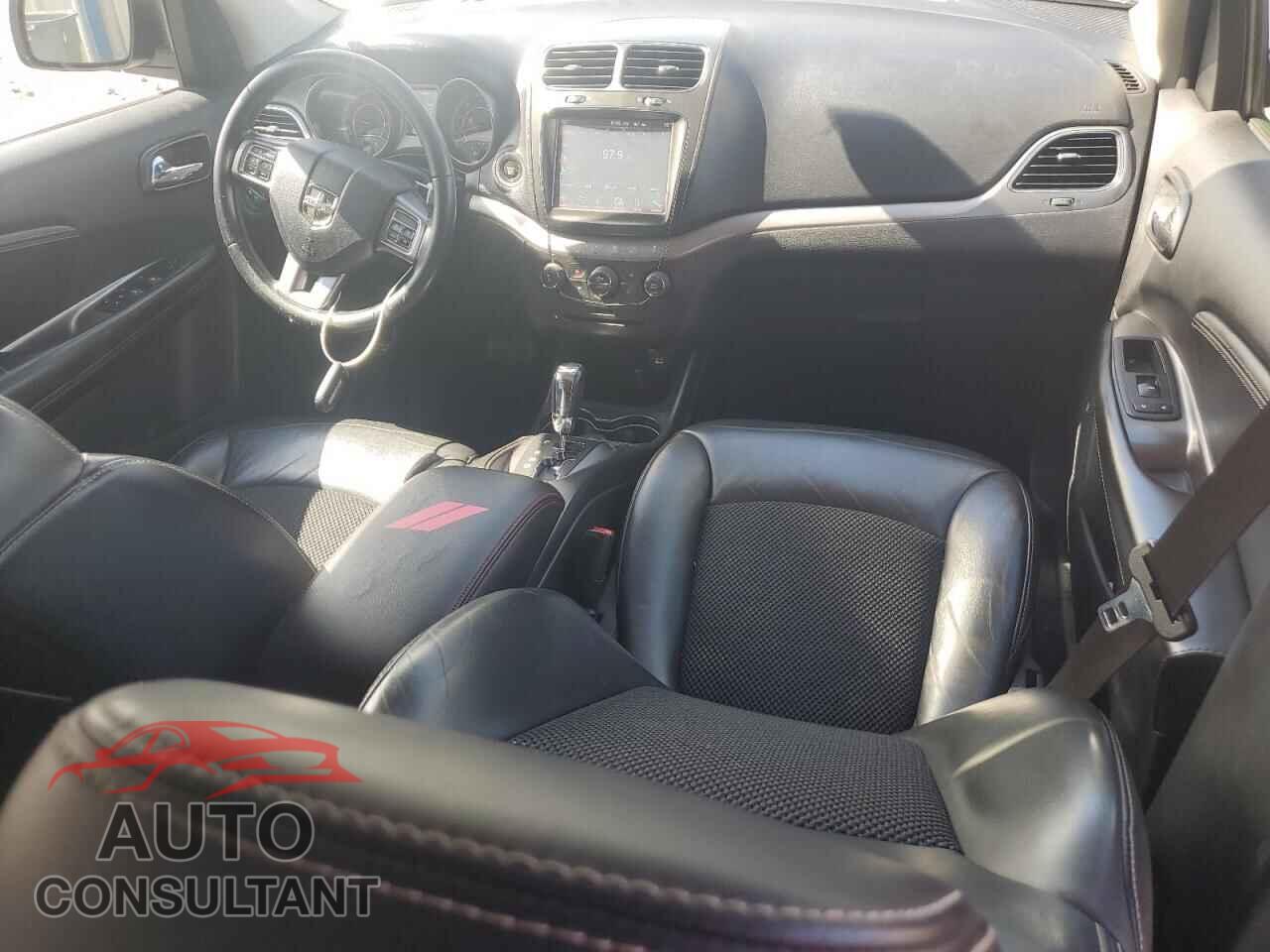 DODGE JOURNEY 2020 - 3C4PDCGB4LT270111