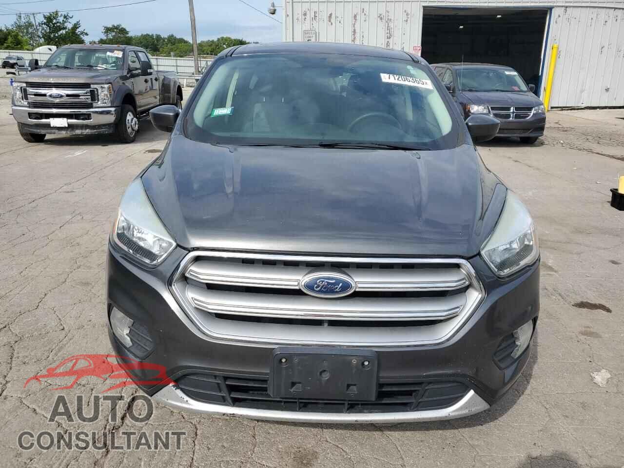 FORD ESCAPE 2017 - 1FMCU0GD6HUD50436