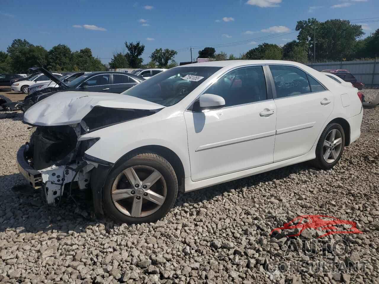 TOYOTA CAMRY 2013 - 4T1BF1FK2DU281119