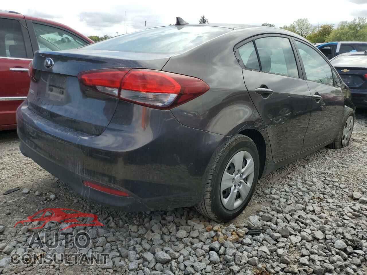 KIA FORTE 2017 - 3KPFK4A78HE100986