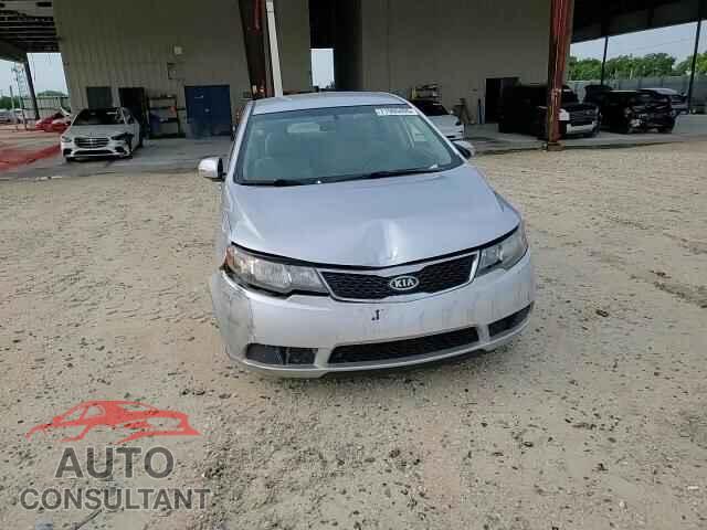 KIA FORTE 2012 - KNAFU4A2XC5545939