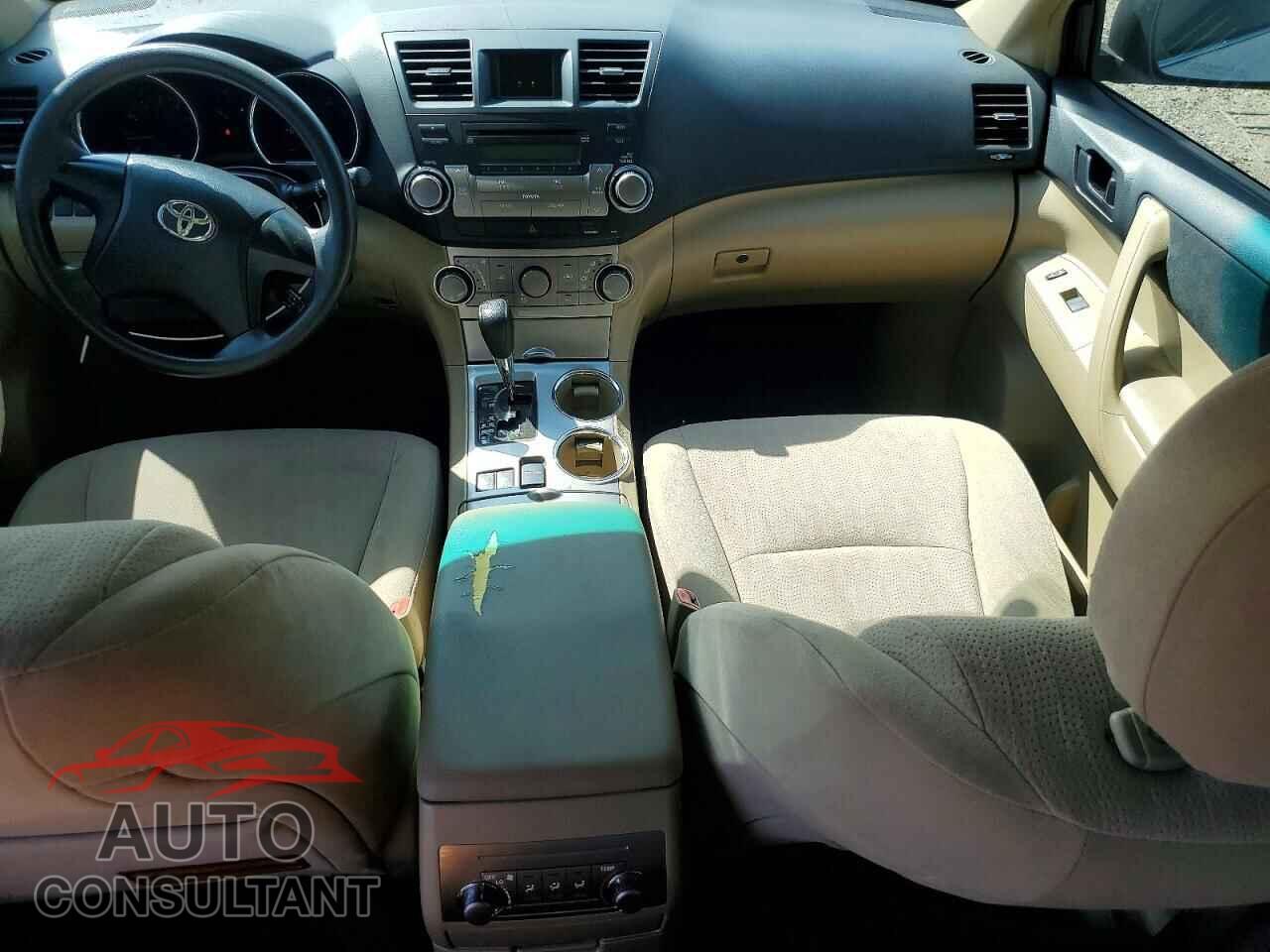 TOYOTA HIGHLANDER 2011 - 5TDZK3EH3BS045838