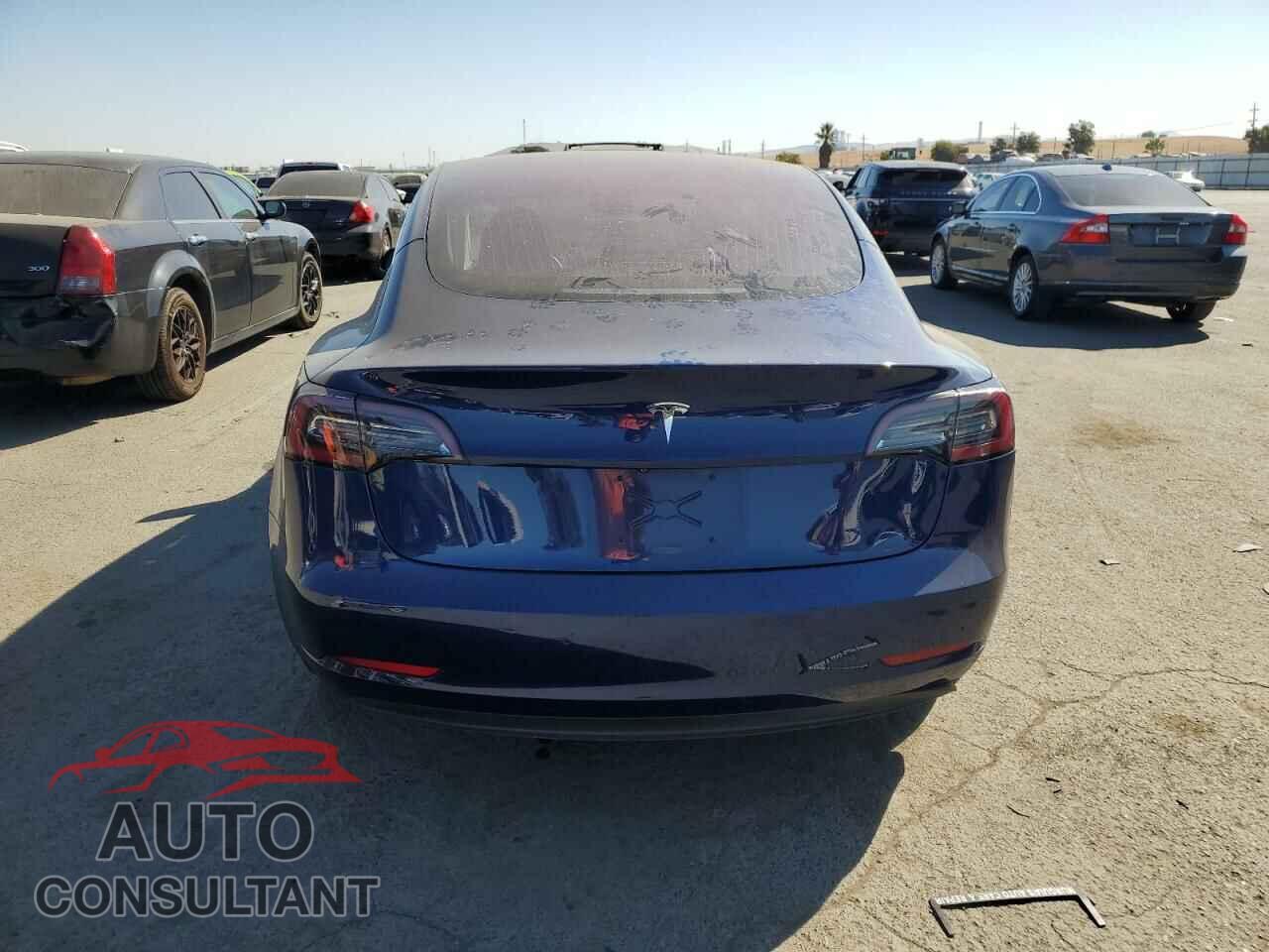 TESLA MODEL 3 2017 - 5YJ3E1EA1HF002570