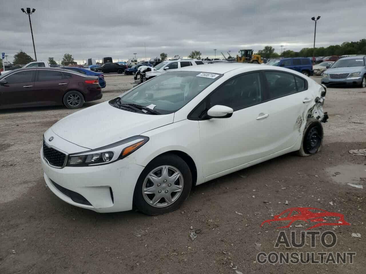 KIA FORTE 2018 - 3KPFK4A79JE272403