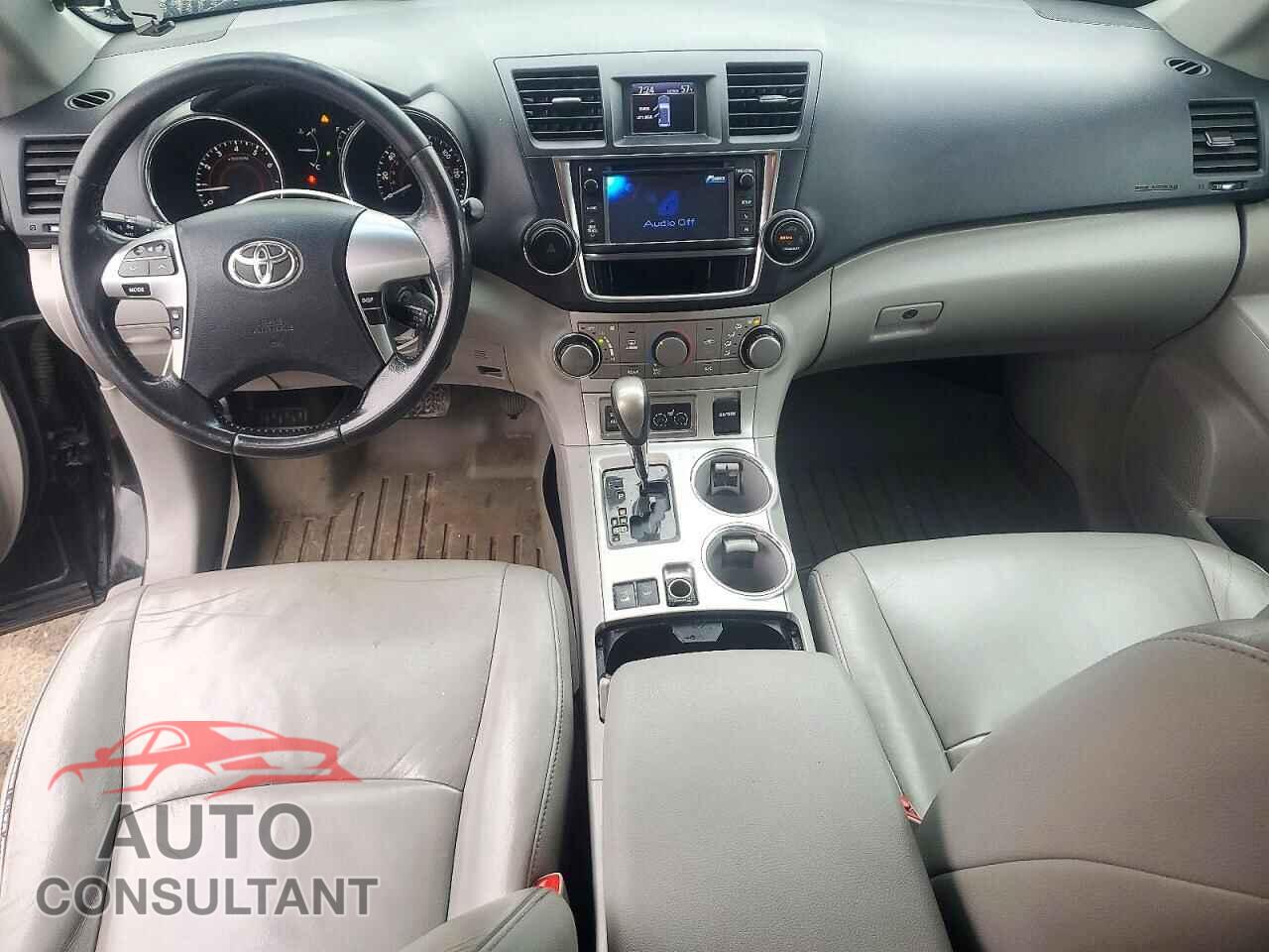 TOYOTA HIGHLANDER 2013 - 5TDBK3EH8DS206169