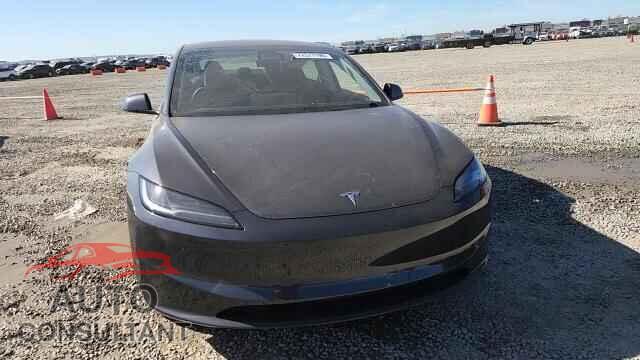 TESLA MODEL 3 2024 - 5YJ3E1EA5RF745363