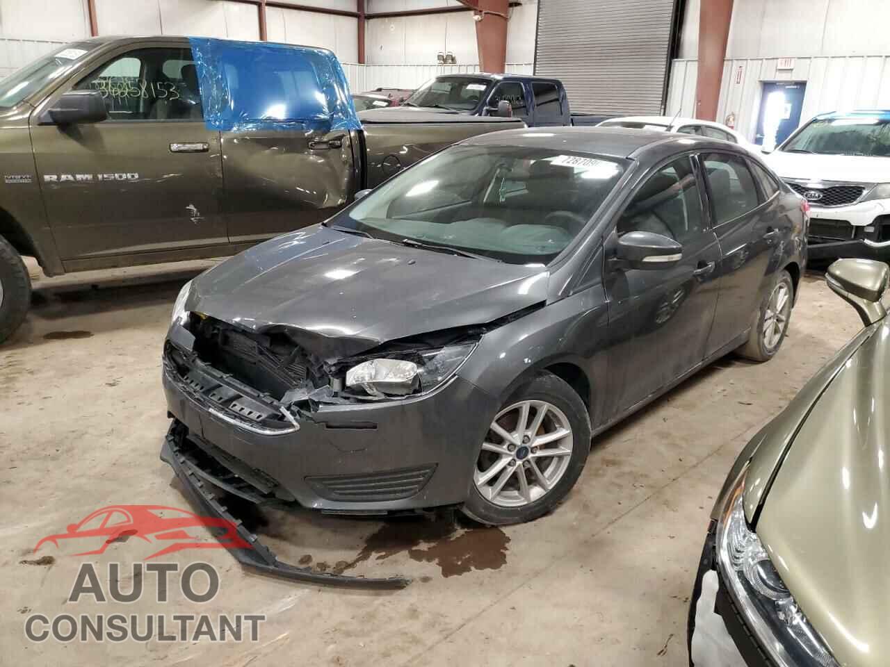 FORD FOCUS 2017 - 1FADP3F2XHL204375