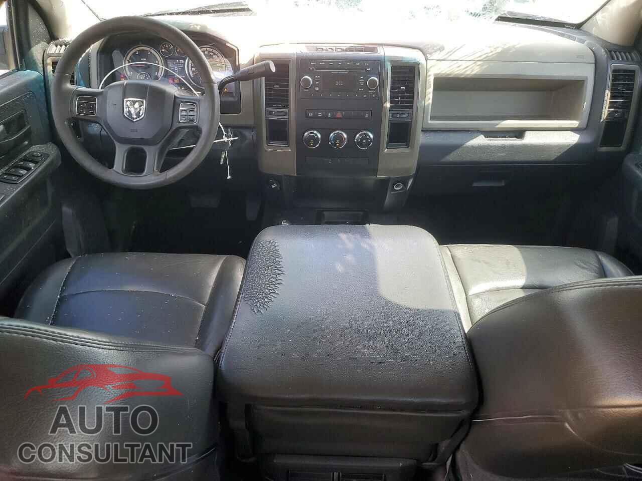 DODGE RAM 2500 2012 - 3C6UD5CL3CG288242