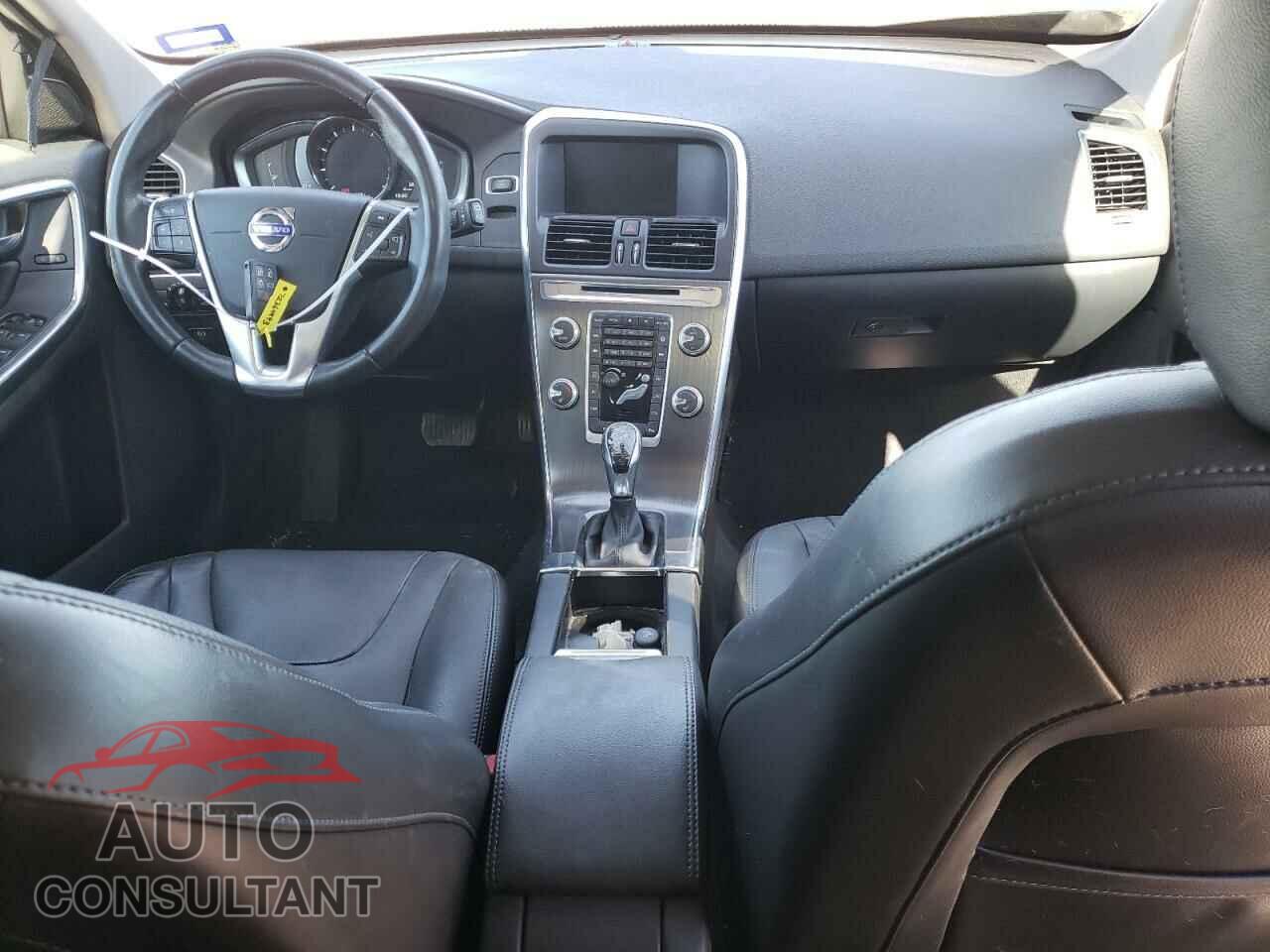 VOLVO XC60 2016 - YV440MDK2G2912810