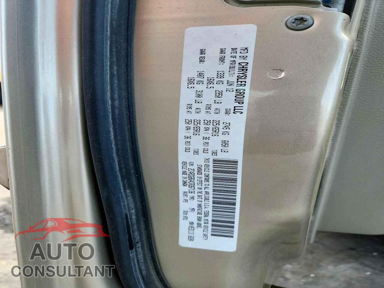 DODGE CARAVAN 2012 - 2C4RDGBG4CR367136