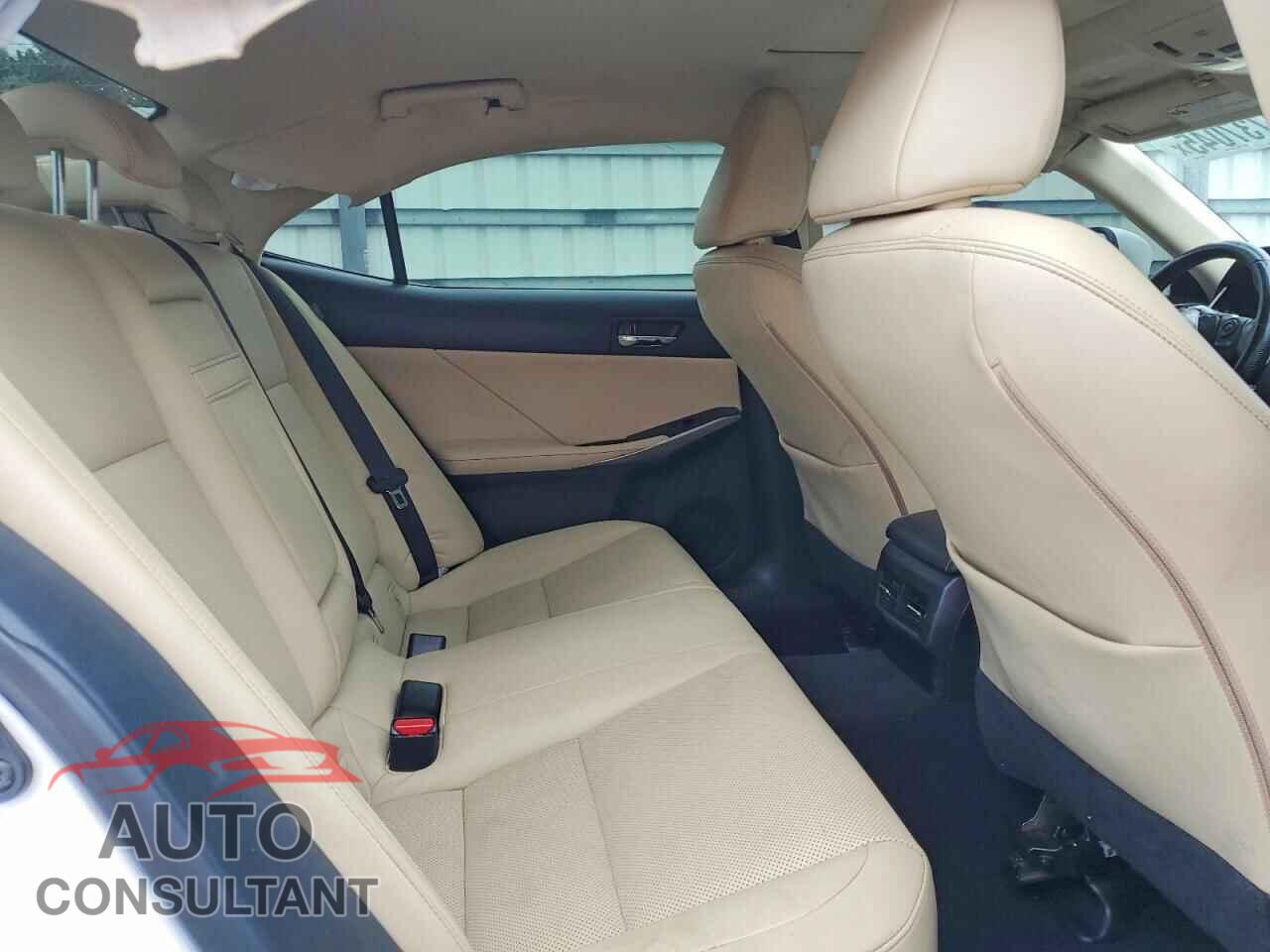 LEXUS IS 2016 - JTHBA1D26G5014665