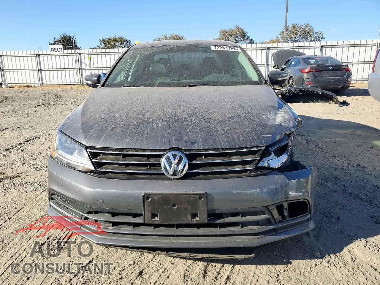 VOLKSWAGEN JETTA 2017 - 3VWDB7AJ3HM373700