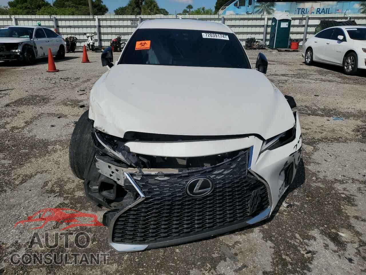 LEXUS IS 2021 - JTHAA1D21M5113885