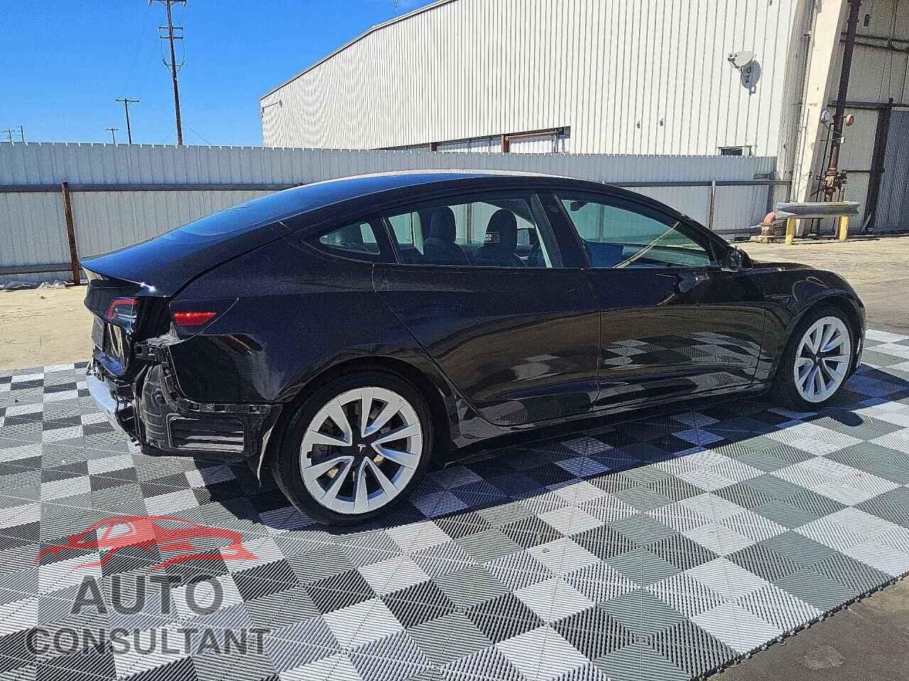 TESLA MODEL 3 2022 - 5YJ3E1EA9NF185339