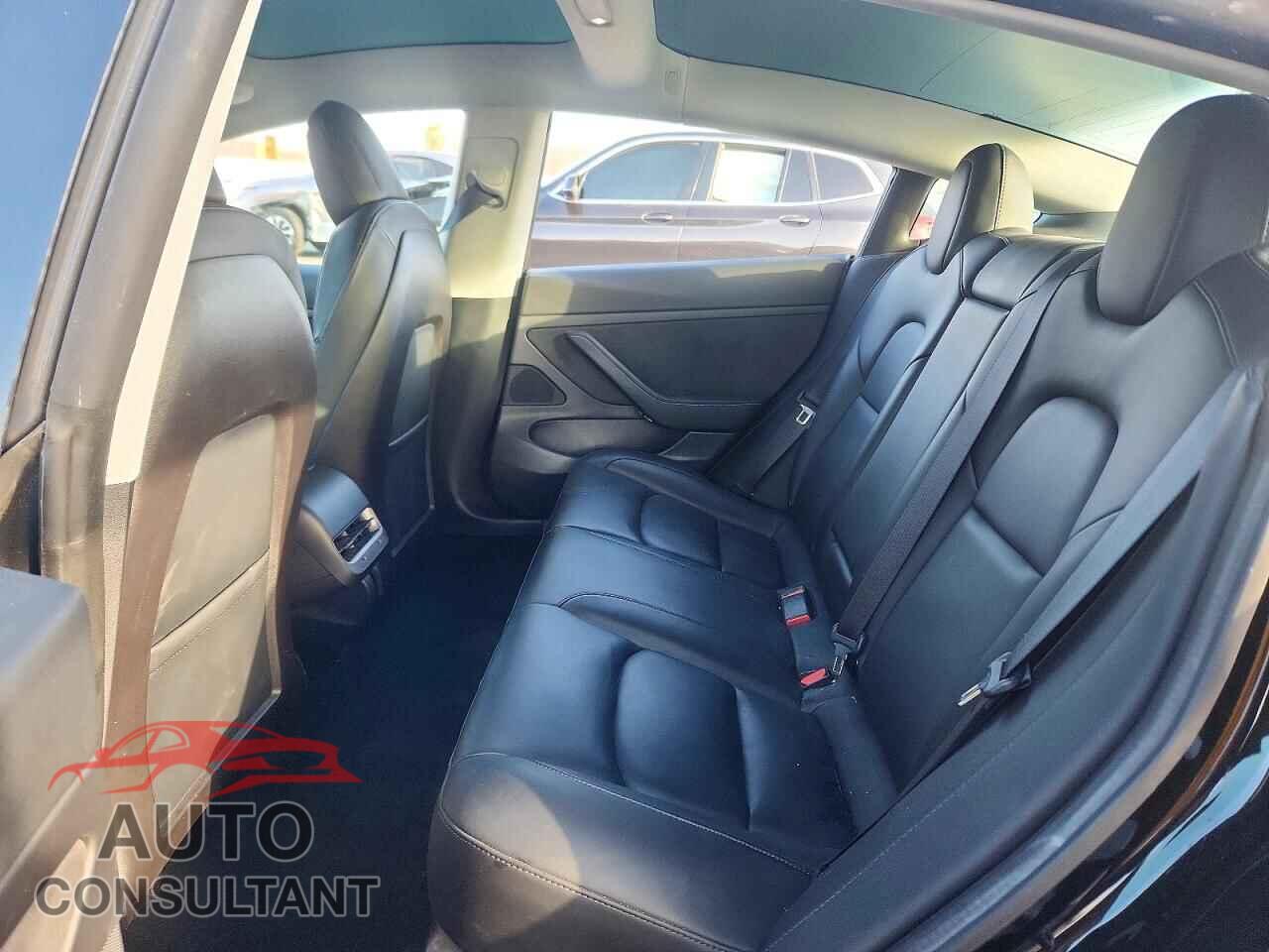 TESLA MODEL 3 2020 - 5YJ3E1EA9LF633642