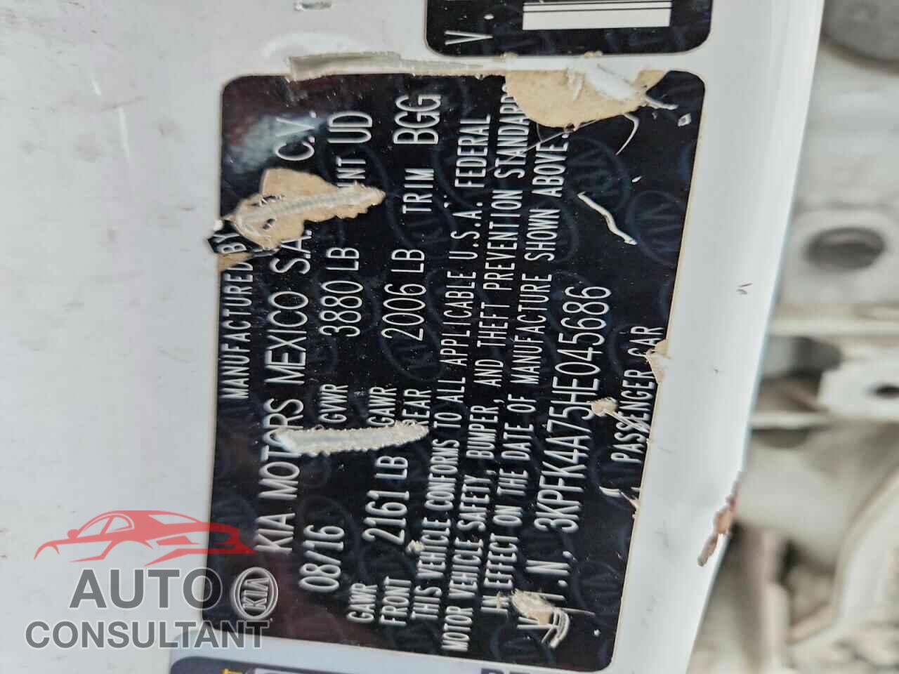 KIA FORTE 2017 - 3KPFK4A75HE045686