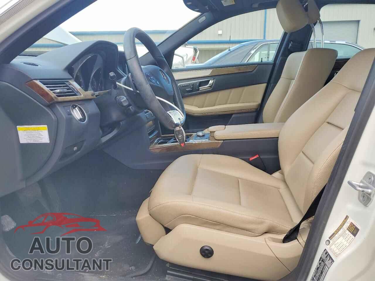 MERCEDES-BENZ E-CLASS 2011 - WDDHF5GB9BA413429