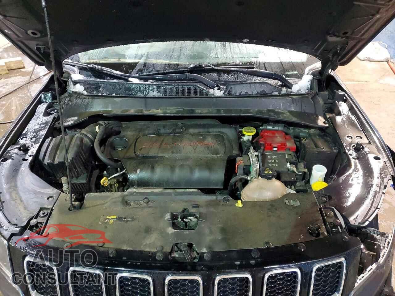JEEP COMPASS 2020 - 3C4NJDCB2LT105136