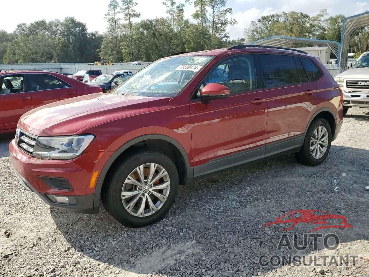 VOLKSWAGEN TIGUAN 2018 - 3VV1B7AX0JM018064