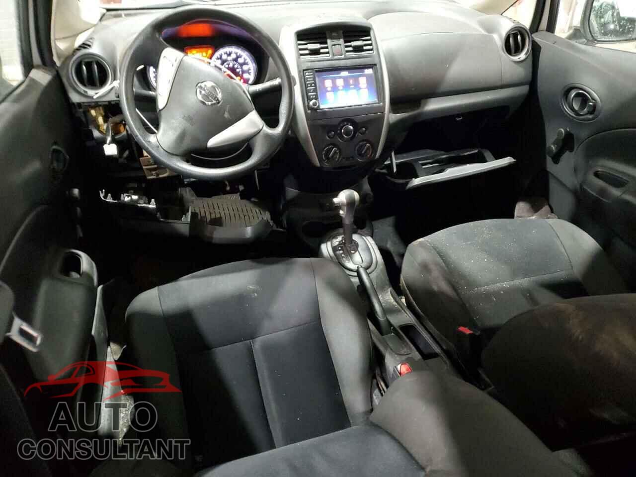 NISSAN VERSA 2019 - 3N1CE2CP3KL359323