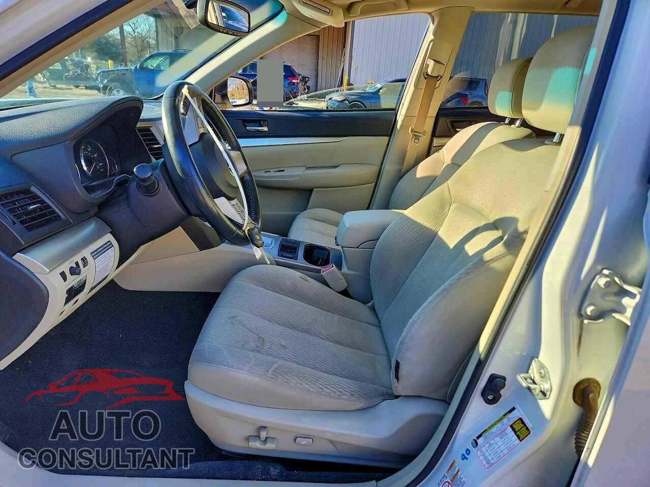 SUBARU OUTBACK 2011 - 4S4BRBGC0B3343785