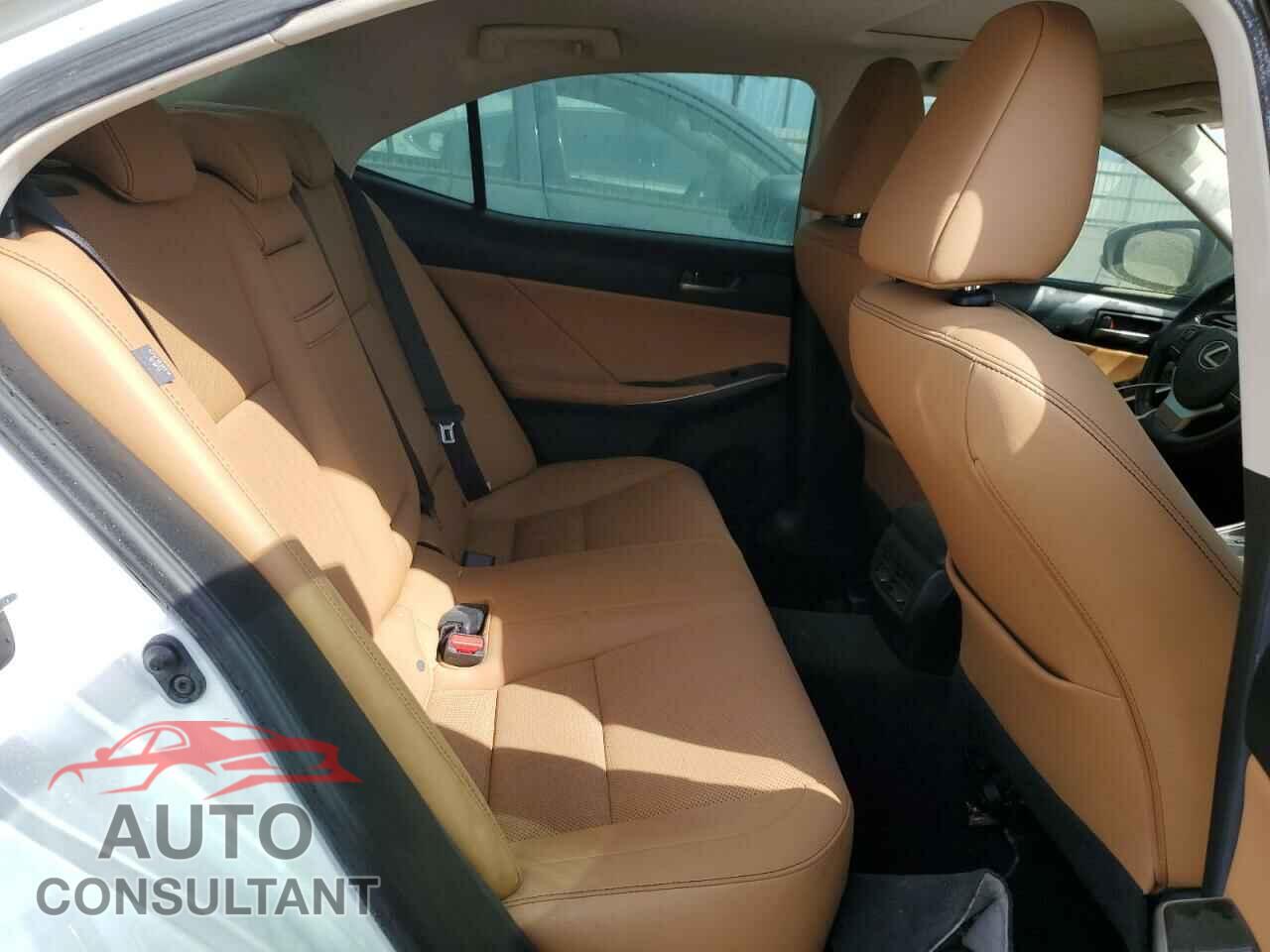 LEXUS IS 2019 - JTHBA1D22K5090750