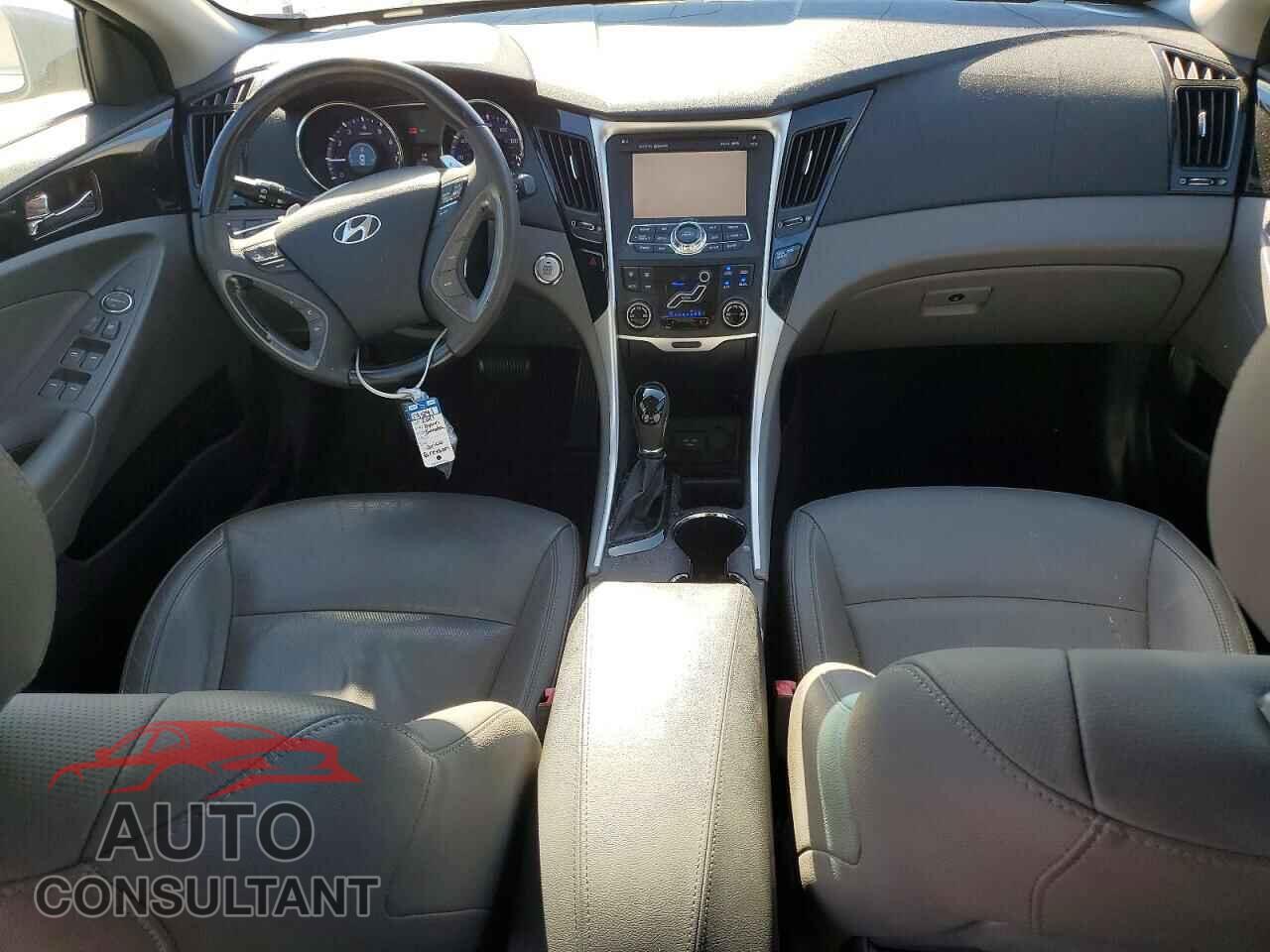 HYUNDAI SONATA 2011 - 5NPEC4AB3BH253565