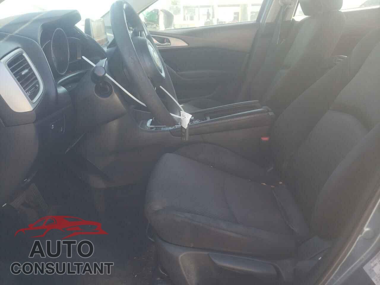 MAZDA 3 2017 - 3MZBN1U70HM114481