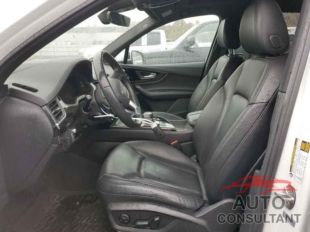 AUDI Q7 2019 - WA1VAAF7XKD017519