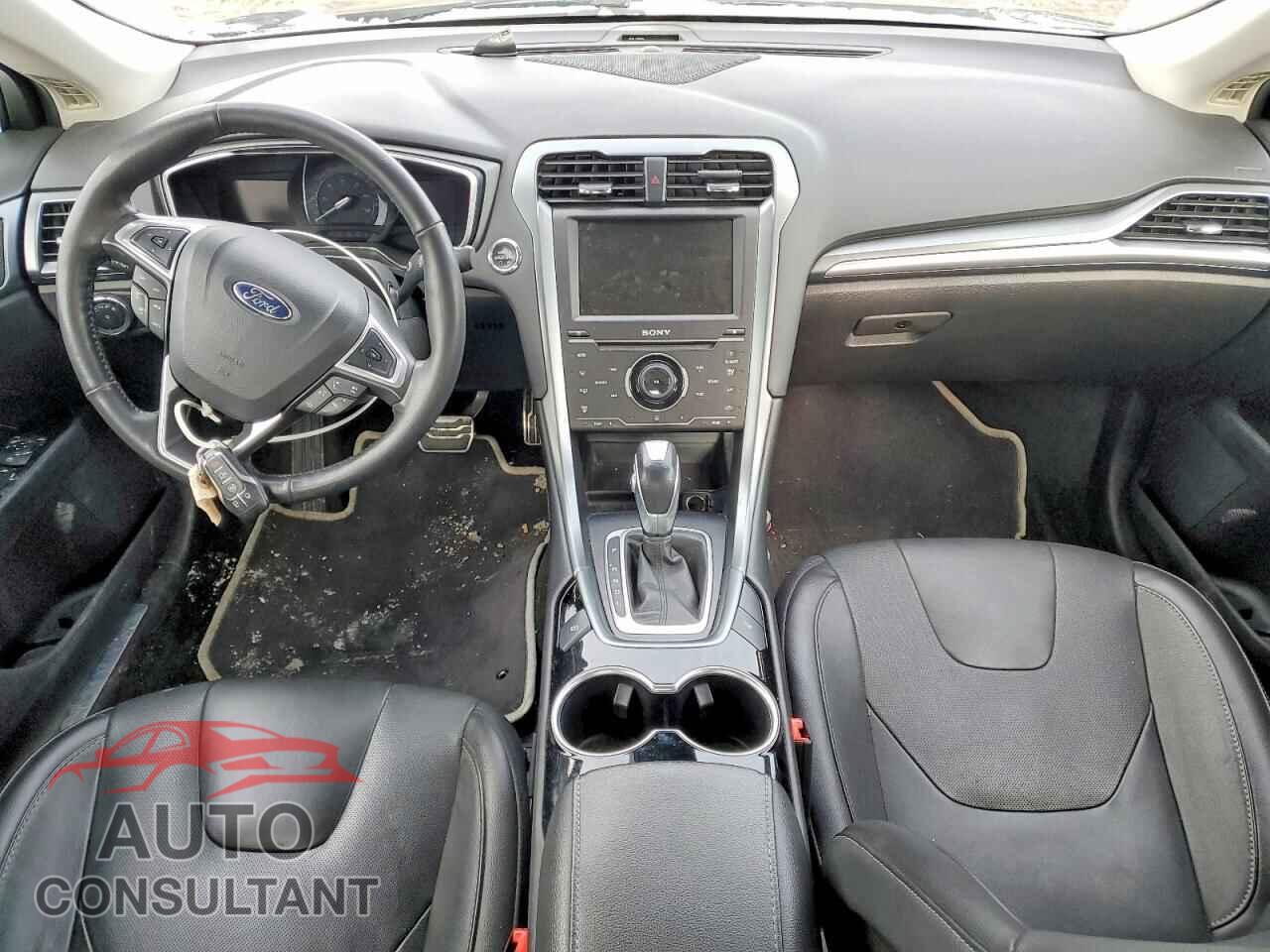 FORD FUSION 2015 - 3FA6P0RU7FR201419