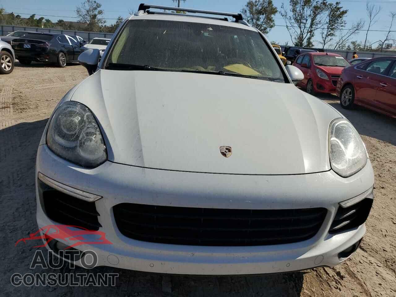 PORSCHE CAYENNE 2016 - WP1AB2A25GLA92448