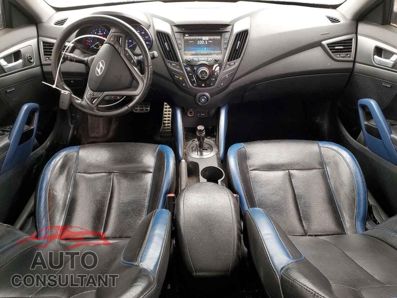 HYUNDAI VELOSTER 2013 - KMHTC6AE7DU140509