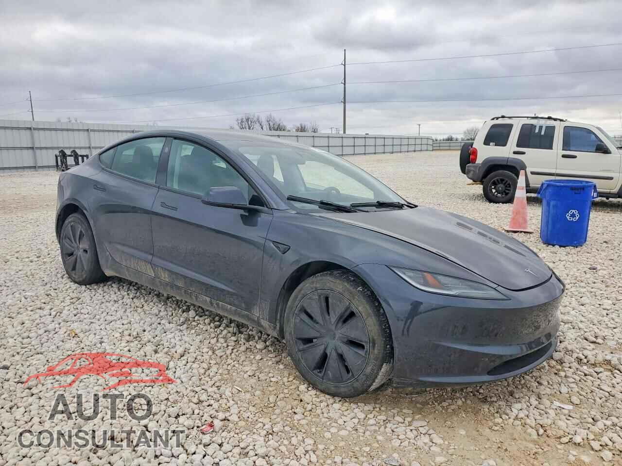 TESLA MODEL 3 2024 - 5YJ3E1EA2RF725233