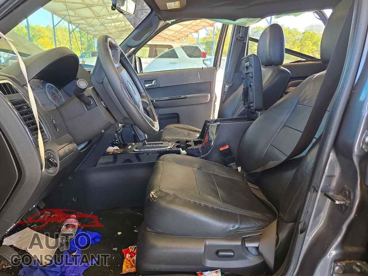 FORD ESCAPE 2011 - 1FMCU0D72BKB63194