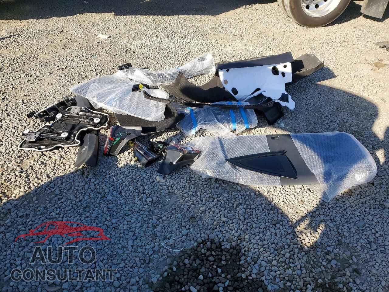 TESLA MODEL 3 2023 - 5YJ3E1EA8PF715190