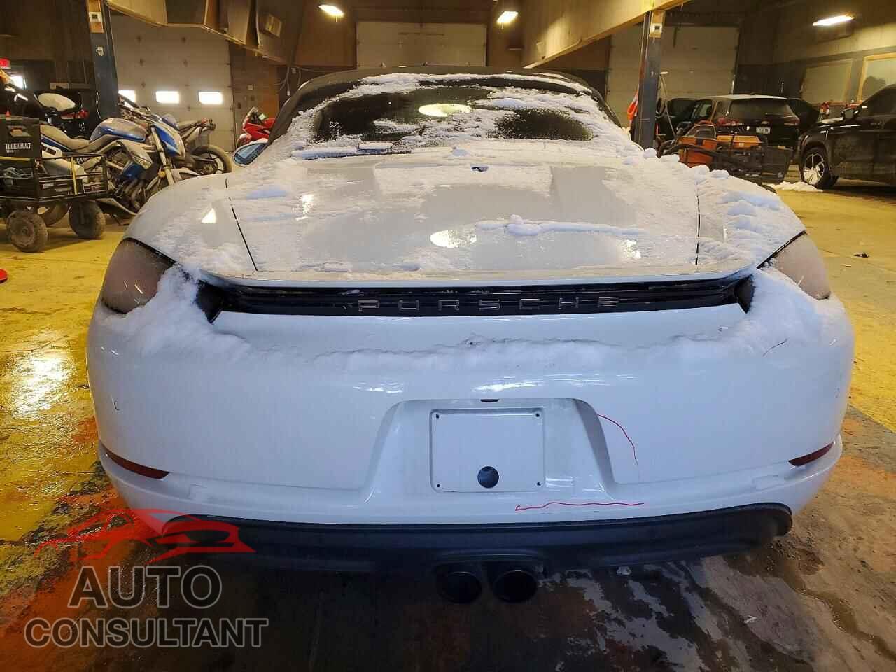 PORSCHE BOXSTER 2017 - WP0CA2A84HS220171